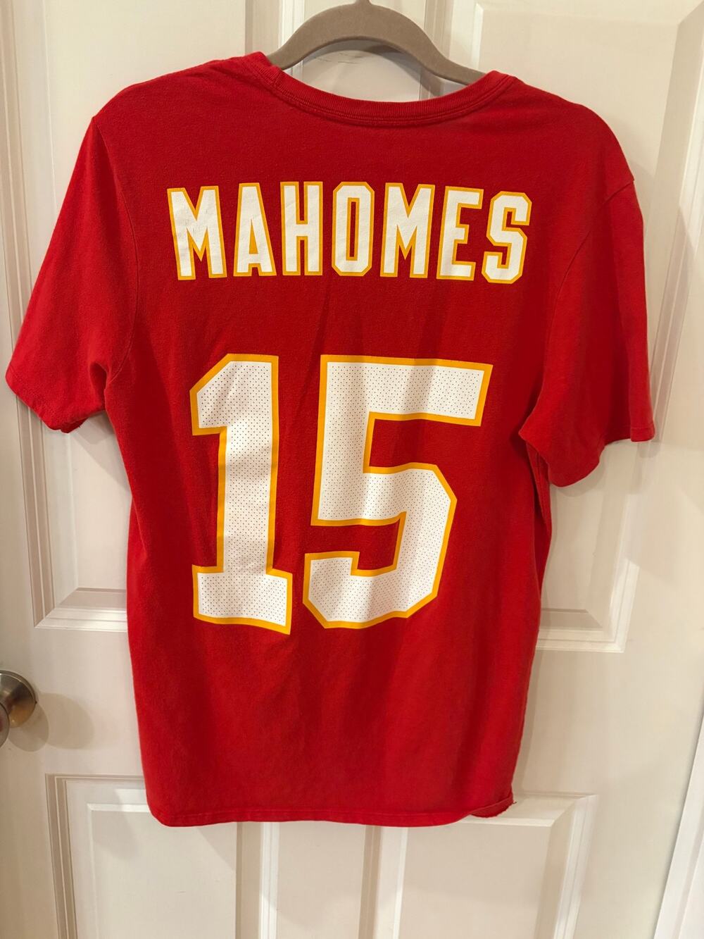 Patrick Mahomes Nike Kansas City Chiefs #15 Red T-Shirt Size M
